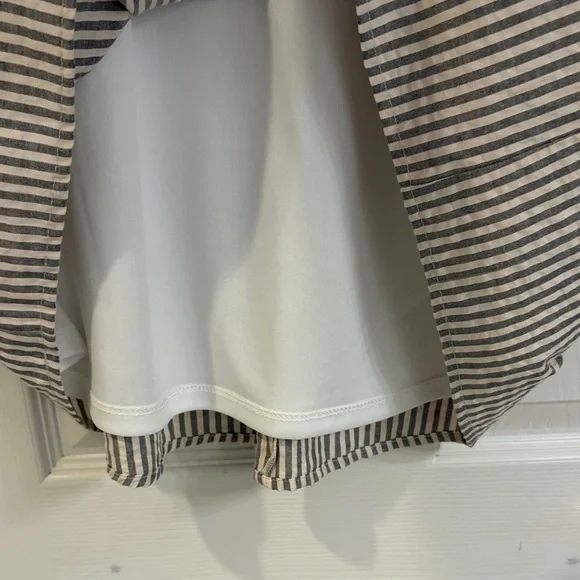 Savanna Jane Gray and White seersucker Embroidered Floral Dress - Picture 8 of 9